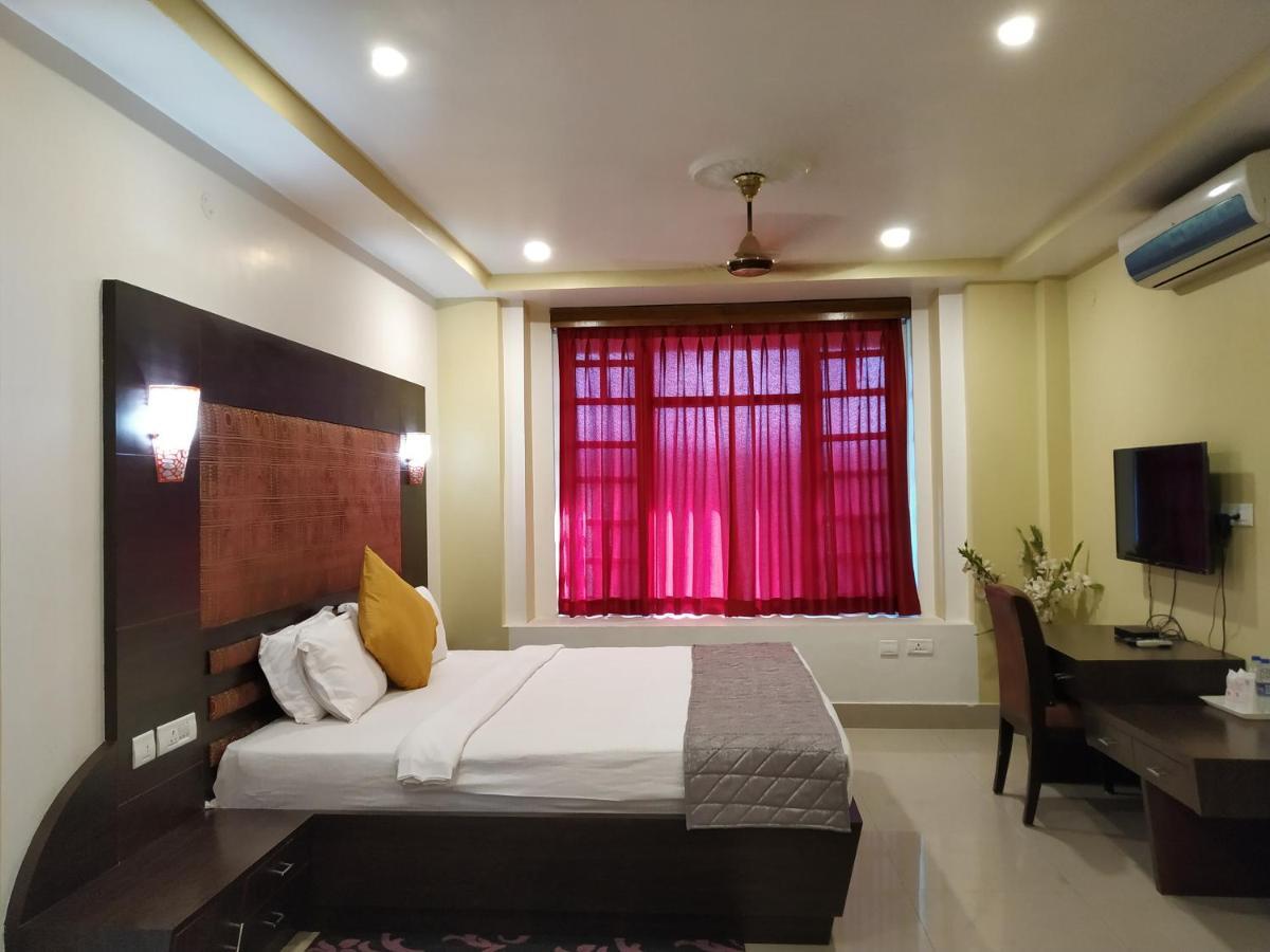 Hotel Sc Continental Itanagar Exterior photo